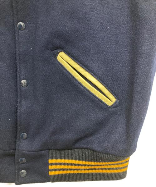 Champion（チャンピオン）Champion (チャンピオン) ベスト ネイビー サイズ:Mの古着・服飾アイテム