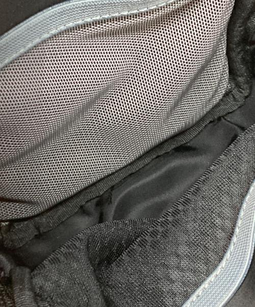 ERGOFINITE（エルゴフィニット）ERGOFINITE (エルゴフィニット) THE TOKYO TECHPACK PHONESLING/ショルダーバッグ ブラックの古着・服飾アイテム