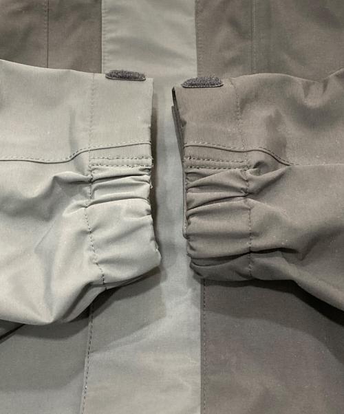 THE NORTH FACE（ザ ノース フェイス）THE NORTH FACE (ザ ノース フェイス) ジオメトリックレインテックスフーディー ブラック サイズ:XLの古着・服飾アイテム