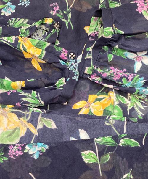 TOMORROW LAND collection（トゥモローランドコレクション）TOMORROW LAND collection (トゥモローランドコレクション) 花柄シルクブラウス ネイビー サイズ:SIZE36の古着・服飾アイテム