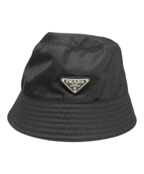 PRADA（プラダ）PRADA (プラダ) Re Nylon三角プレートバケットハット ブラック サイズ:95ｃｍの古着・服飾アイテム