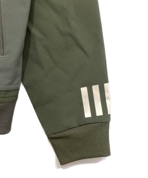 adidas（アディダス）adidas (アディダス) WHITE MOUNTAINEERING (ホワイトマウンテ二アニング) WHITE MOUNTAINEERING/ジップアップジャケット グリーン サイズ:Sの古着・服飾アイテム
