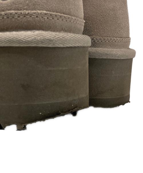 UGG（アグ）UGG (アグ) Neumel Platform Chelsea グレー サイズ:23cmの古着・服飾アイテム