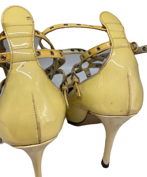 VALENTINO GARAVANI（ヴァレンティノ・ガラヴァーニ）VALENTINO GARAVANI (ヴァレンティノ・ガラヴァーニ) パテントハイヒールパンプス イエロー サイズ:23.5cmの古着・服飾アイテム