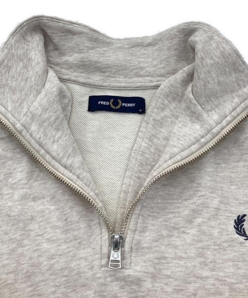 FRED PERRY（フレッドペリー）FRED PERRY (フレッドペリー) ハーフジップスウェット ホワイト サイズ:Mの古着・服飾アイテム