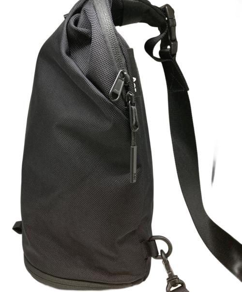 AER（エアー）Aer (エアー) Sling Bag 2/スリングバッグ ブラックの古着・服飾アイテム