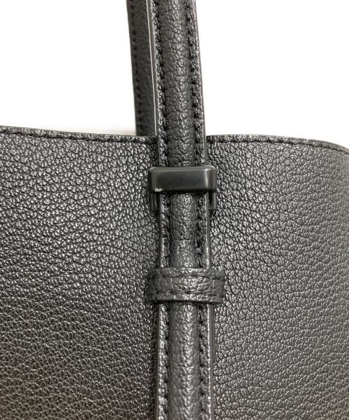 CHARLES & KEITH（チャールズアンドキース）CHARLES & KEITH (チャールズアンドキース) クラシックダブルハンドル トートバッグ ブラックの古着・服飾アイテム