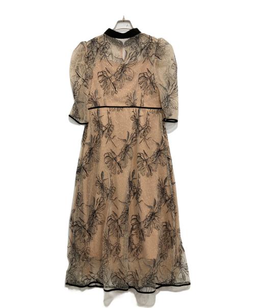 LeJa（レジャ）LeJa (レジャ) パイピングハイネック花柄ラメレースワンピースドレス ベージュ サイズ:Lの古着・服飾アイテム