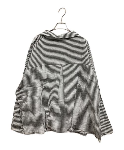 journal standard luxe（ジャーナルスタンダード ラックス）JOURNAL STANDARD LUXE (ジャーナルスタンダード ラックス) リネンワッシャー スキッパーシャツ グレー×ホワイト サイズ:Fの古着・服飾アイテム
