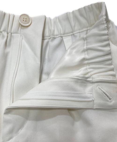 ENFOLD（エンフォルド）ENFOLD (エンフォルド) CROPPED WIDE-TROUSERS ホワイト サイズ:SIZE38の古着・服飾アイテム