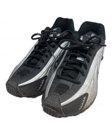 NIKE（ナイキ）の古着「SHOX R4」｜シルバー×ブラック