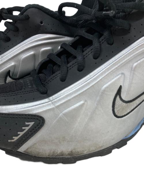 NIKE（ナイキ）NIKE (ナイキ) SHOX R4 シルバー×ブラック サイズ:27cmの古着・服飾アイテム