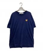 PLAY COMME des GARCONSプレイコムデギャルソン）の古着「T-Shirt With Gold Emblem」｜ネイビー