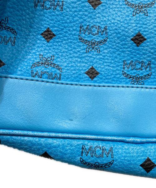 MCM（エムシーエム）MCM (エムシーエム) スタッズリュック スカイブルーの古着・服飾アイテム