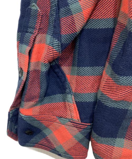 VISVIM（ビズビム）VISVIM (ビズビム) BLACK ELK FLANNEL SHIRT/チェックシャツ レッド サイズ:3の古着・服飾アイテム