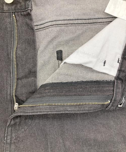 X-LARGE（エクストララージ）X-LARGE (エクストララージ) EMBROIDERY DENIM SHORTS ブラック サイズ:36の古着・服飾アイテム