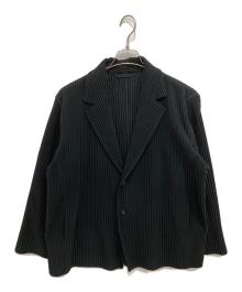 HOMME PLISSE ISSEY MIYAKE（オム プリッセ イッセイ ミヤケ）の古着「BASICS/プリーツテーラードジャケット」｜ブラック