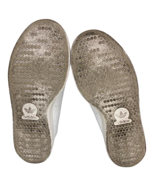 marimekko（マリメッコ）marimekko (マリメッコ) adidas (アディダス) ウニッコ柄スニーカー ホワイト サイズ:24.5cmの古着・服飾アイテム