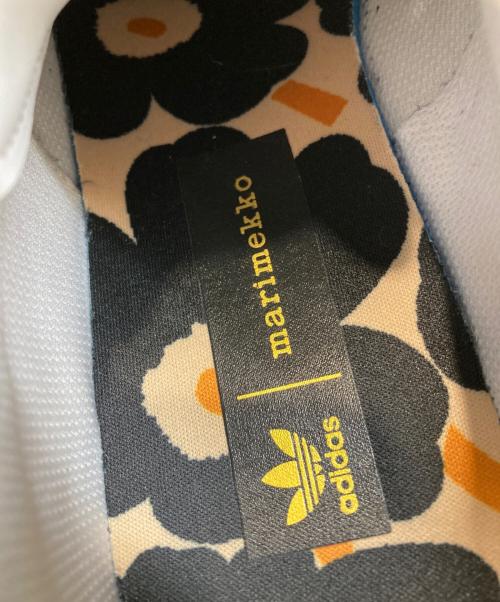 marimekko（マリメッコ）marimekko (マリメッコ) adidas (アディダス) ウニッコ柄スニーカー ホワイト サイズ:24.5cmの古着・服飾アイテム