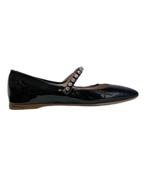 MIU MIU（ミュウミュウ）MIU MIU (ミュウミュウ) パテントレザーメリージェーン ブラック サイズ:SIZE35の古着・服飾アイテム