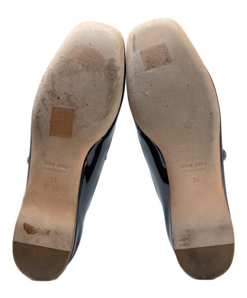 MIU MIU（ミュウミュウ）MIU MIU (ミュウミュウ) パテントレザーメリージェーン ブラック サイズ:SIZE35の古着・服飾アイテム