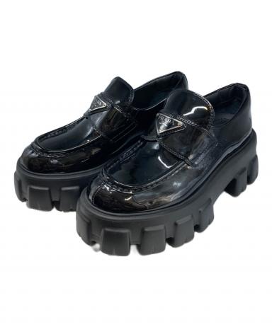 PRADA モノリス　パテントレザー　ブーツ　ヒール 中古・古着通販】PRADA (プラダ) モノリスパテントレザーローファー