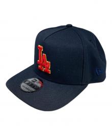 New Era×UNDEFEATED（ニューエラ×アンディフィーテッド）の古着「キャップ」｜ネイビー