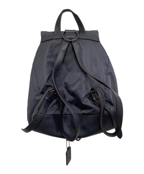 COACH（コーチ）COACH (コーチ) ナイロンリュック グレーの古着・服飾アイテム