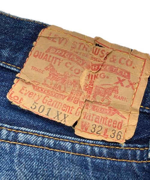 LEVI'S（リーバイス）LEVI'S (リーバイス) 90's 501XX デニムパンツ インディゴ サイズ:81cm (W32)の古着・服飾アイテム