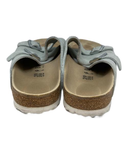 BIRKENSTOCK（ビルケンシュトック）BIRKENSTOCK (ビルケンシュトック) スエードサンダル グレー サイズ:25cmの古着・服飾アイテム