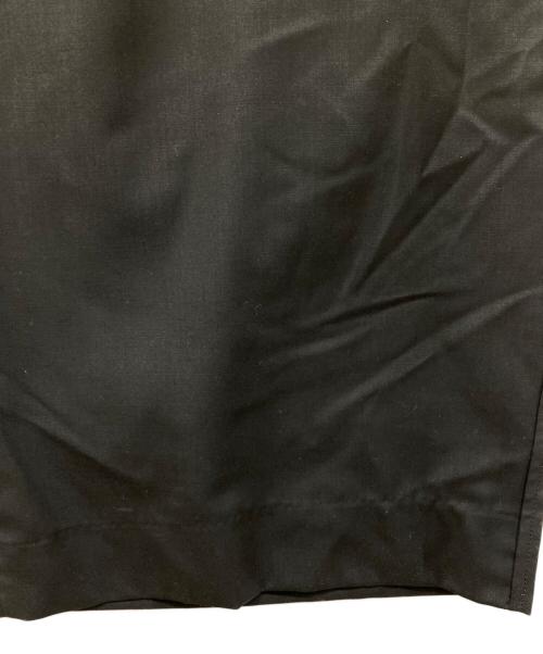 LOEFF（ロエフ）LOEFF (ロエフ) トロピカルウールハーレムパンツ ブラック サイズ:2の古着・服飾アイテム