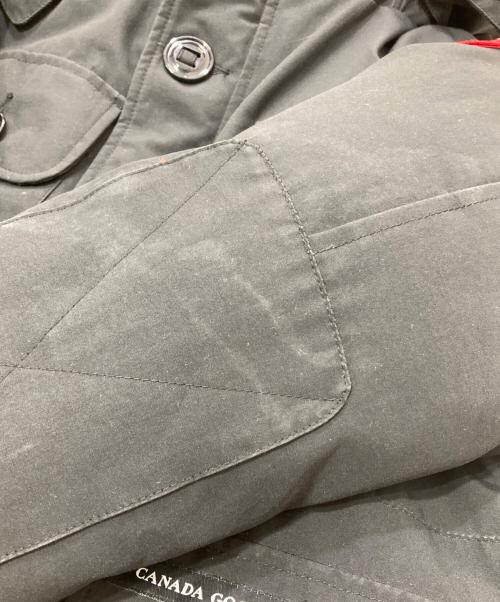 CANADA GOOSE（カナダグース）CANADA GOOSE (カナダグース) RUSSELL PARKA ブラック サイズ:Sの古着・服飾アイテム