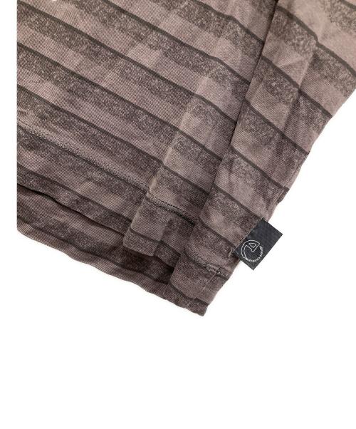 ARMANI COLLEZIONI（アルマーニ コレツィオーニ）ARMANI COLLEZIONI (アルマーニ コレツィオーニ) ボーダーカットソー ブラウン サイズ:Mの古着・服飾アイテム