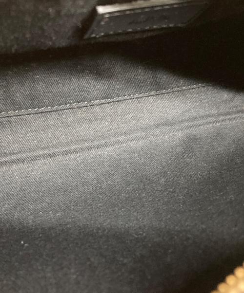 A.P.C.（アーペーセー）A.P.C. (アーペーセー) ハーフムーンショルダーバッグ ブラックの古着・服飾アイテム