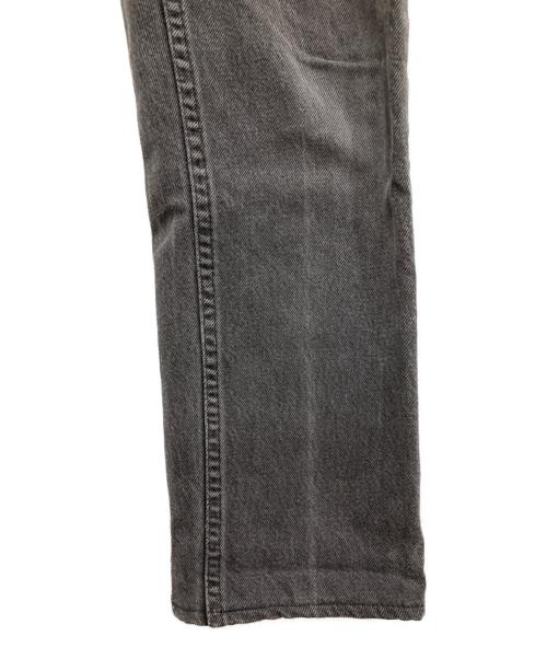 LEVI'S（リーバイス）LEVI'S (リーバイス) 後染め550 ブラックデニムパンツ グレー サイズ:W30の古着・服飾アイテム