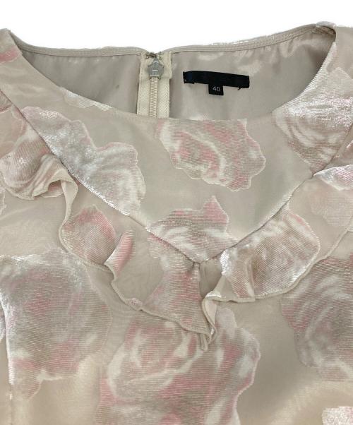 TO BE CHIC（トゥービーシック）TO BE CHIC (トゥービーシック) ワンピース ベージュ サイズ:40の古着・服飾アイテム
