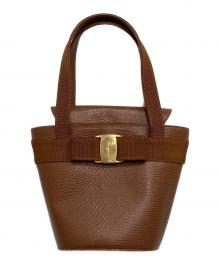 Salvatore Ferragamo（サルヴァトーレ フェラガモ）の古着「ヴァラリボンハンドバッグ」｜ブラウン