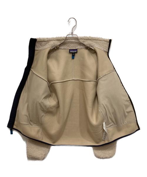 Patagonia（パタゴニア）Patagonia (パタゴニア) Classic Retro-X Jacket アイボリー サイズ:Fの古着・服飾アイテム