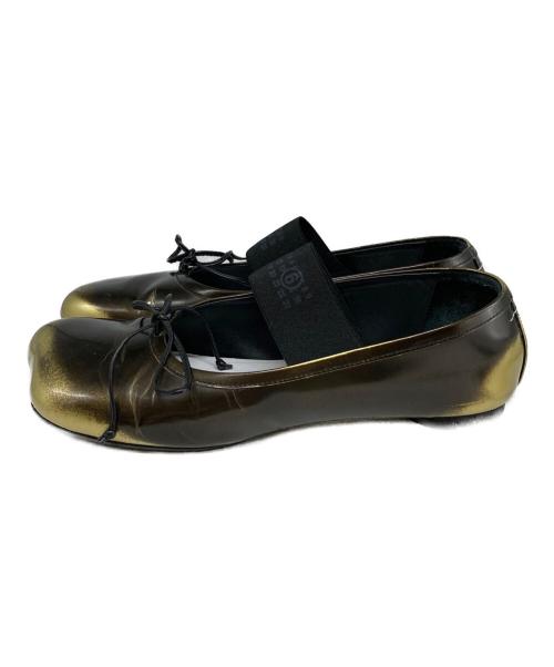 MM6 Maison Margiela（エムエムシックスメゾンマルジェラ）MM6 Maison Margiela (エムエムシックスメゾンマルジェラ) リボンディテールフラットパンプス ブラック サイズ:40の古着・服飾アイテム