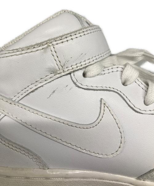 NIKE（ナイキ）NIKE (ナイキ) スニーカー ホワイト サイズ:23の古着・服飾アイテム