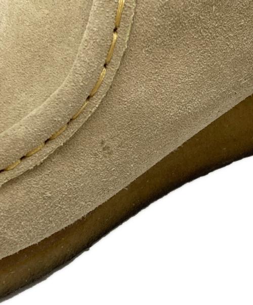 CLARKS（クラークス）CLARKS (クラークス) ワラビーブーツ ベージュ サイズ:24.5cmの古着・服飾アイテム