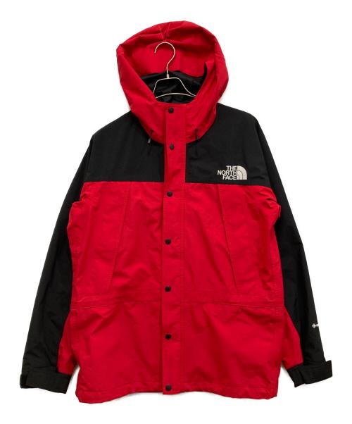 THE NORTH FACE（ザ ノース フェイス）THE NORTH FACE (ザ ノース フェイス) Mountain Light Jacket /マウンテンパーカー レッド サイズ:Lの古着・服飾アイテム