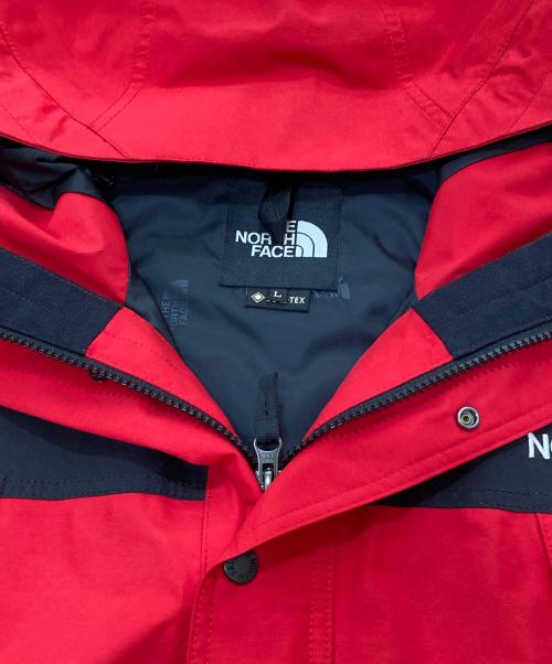 THE NORTH FACE（ザ ノース フェイス）THE NORTH FACE (ザ ノース フェイス) Mountain Light Jacket /マウンテンパーカー レッド サイズ:Lの古着・服飾アイテム