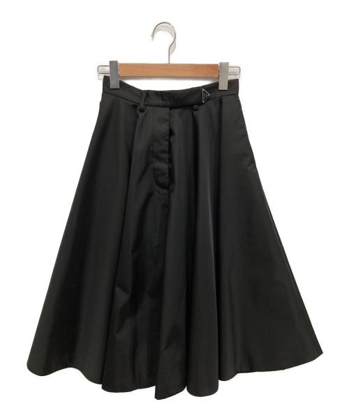 PRADA（プラダ）PRADA (プラダ) トライアングルロゴスカート ブラック サイズ:40の古着・服飾アイテム