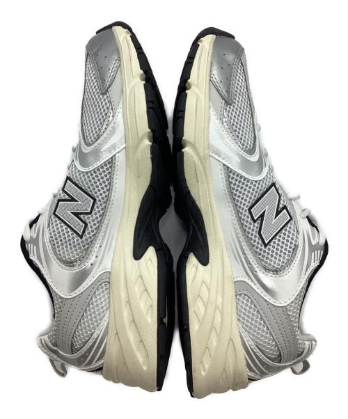 NEW BALANCE（ニューバランス）NEW BALANCE (ニューバランス) ランニングシューズ ホワイト サイズ:US9の古着・服飾アイテム