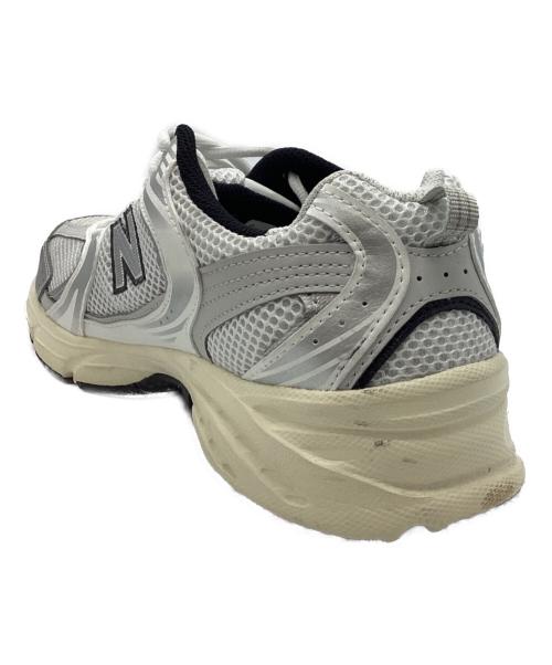 NEW BALANCE（ニューバランス）NEW BALANCE (ニューバランス) ランニングシューズ ホワイト サイズ:US9の古着・服飾アイテム
