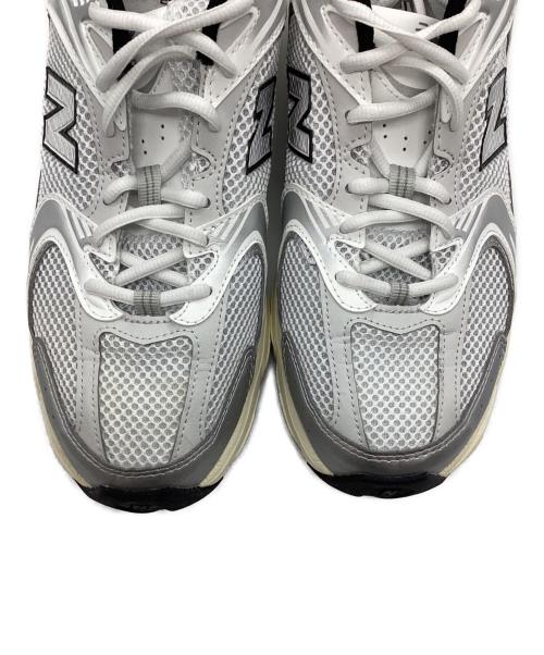 NEW BALANCE（ニューバランス）NEW BALANCE (ニューバランス) ランニングシューズ ホワイト サイズ:US9の古着・服飾アイテム