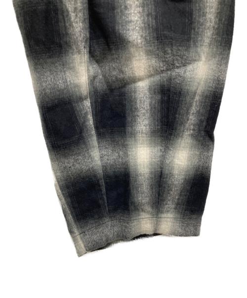 VIRGO（ヴァルゴ）VIRGO (ヴァルゴ) BLURRED CHECK FAT PANTS/オンブレチェックテーパードパンツ ブラック サイズ:3の古着・服飾アイテム