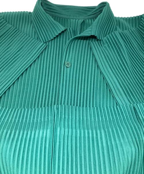 HOMME PLISSE ISSEY MIYAKE（オム プリッセ イッセイ ミヤケ）HOMME PLISSE ISSEY MIYAKE (オム プリッセ イッセイ ミヤケ) MONTHLY COLORS : MAY/プリーツオープンカラーシャツ グリーン サイズ:Lの古着・服飾アイテム