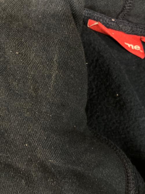 SUPREME（シュプリーム）Supreme (シュプリーム) Apple Hooded Sweatshirt ネイビー サイズ:Mの古着・服飾アイテム